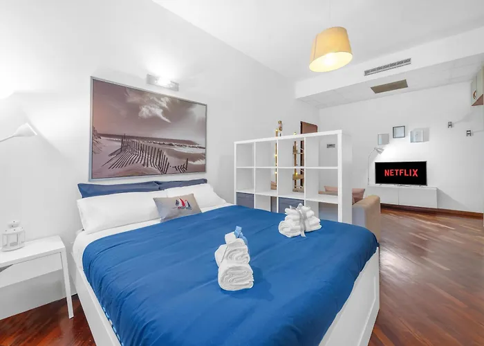 Momigliano Studio Apartment - Naviglio Pavese
